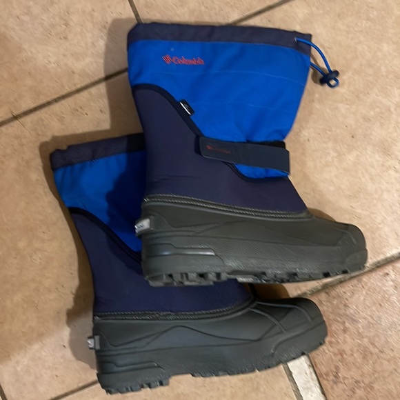 Columbia Powderbug Snow Boot - Picture 2 of 8
